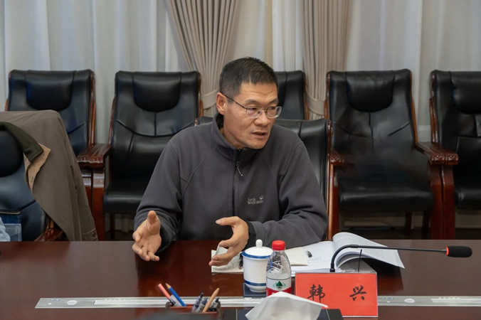 5听庭“把脉”、评议“开方” ——直击网络主播“甜蜜陷阱”庭审现场.jpg