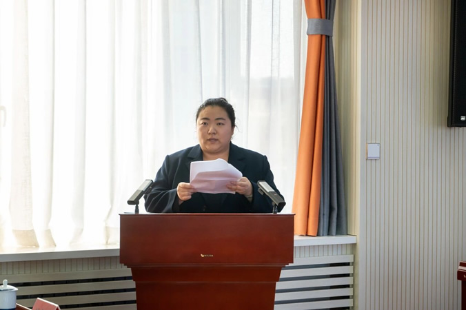 2持续推进检察听证工作 全面提升办案质效 -----阜新县人民检察院召开2025年度检察听证工作会议暨检察听证员聘任仪式.jpg